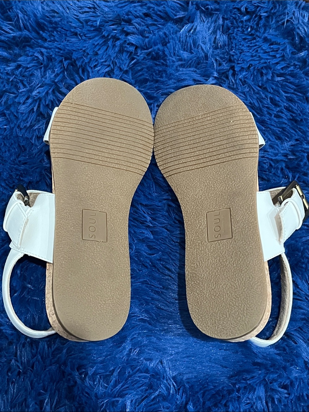 Women’s Shoe Bundle Size 8 - Picture 9 of 10